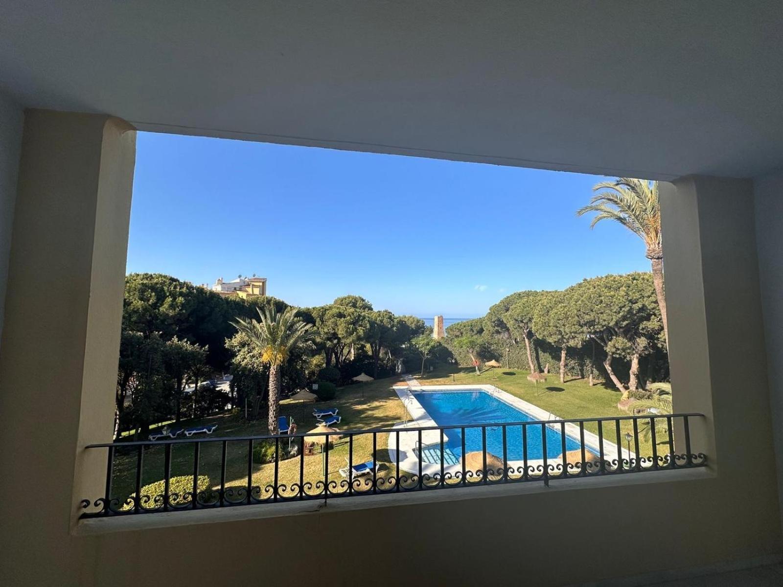 Apartamento Cabopino N Marbella Exterior foto