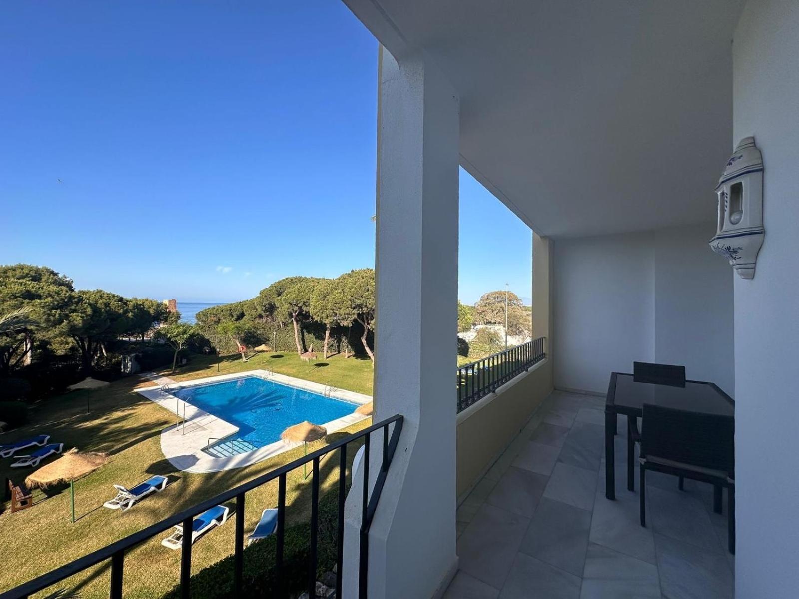 Apartamento Cabopino N Marbella Exterior foto