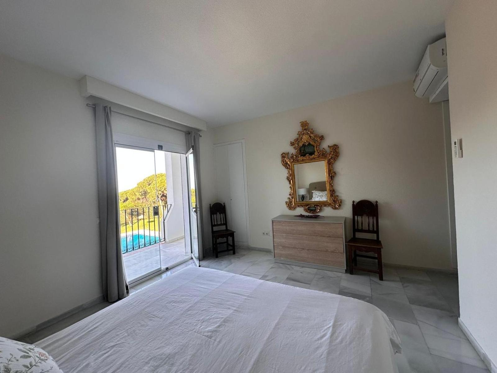 Apartamento Cabopino N Marbella Exterior foto
